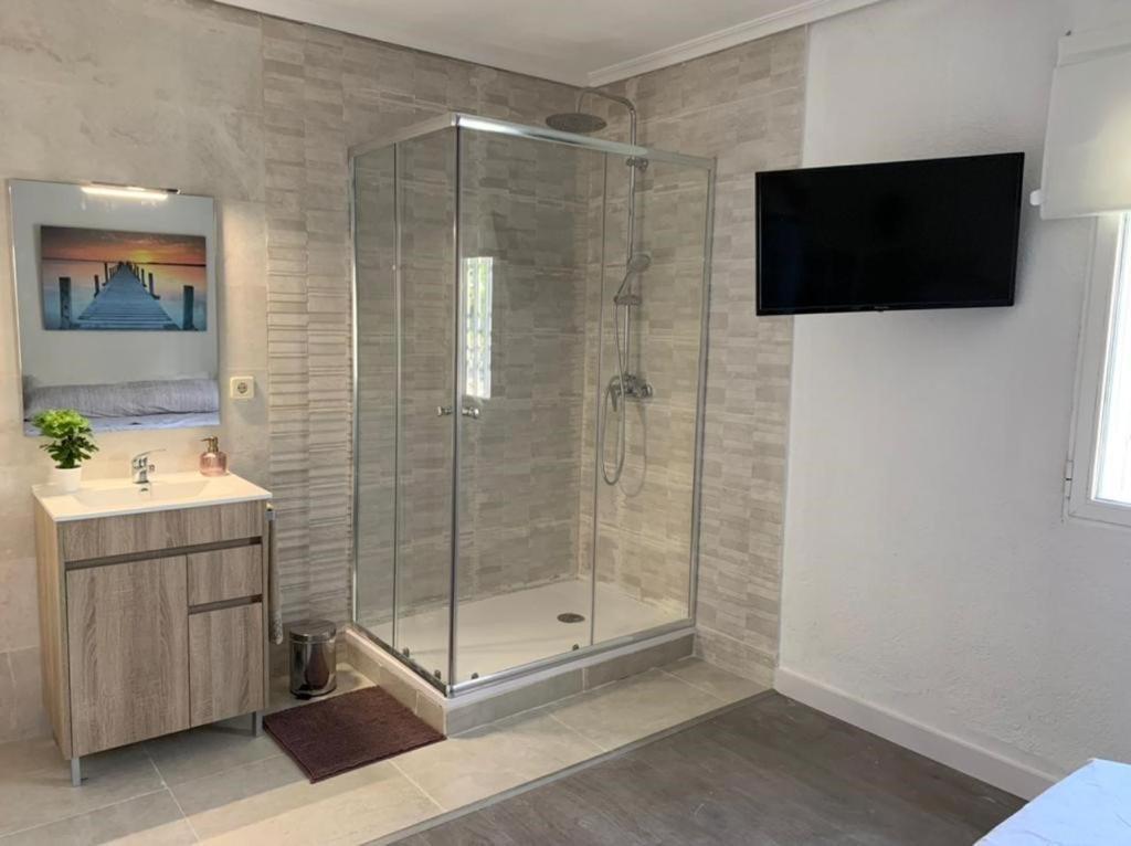 Espectacular Apartamento A 100Mt De La Playa Las Arenas Valenza Esterno foto