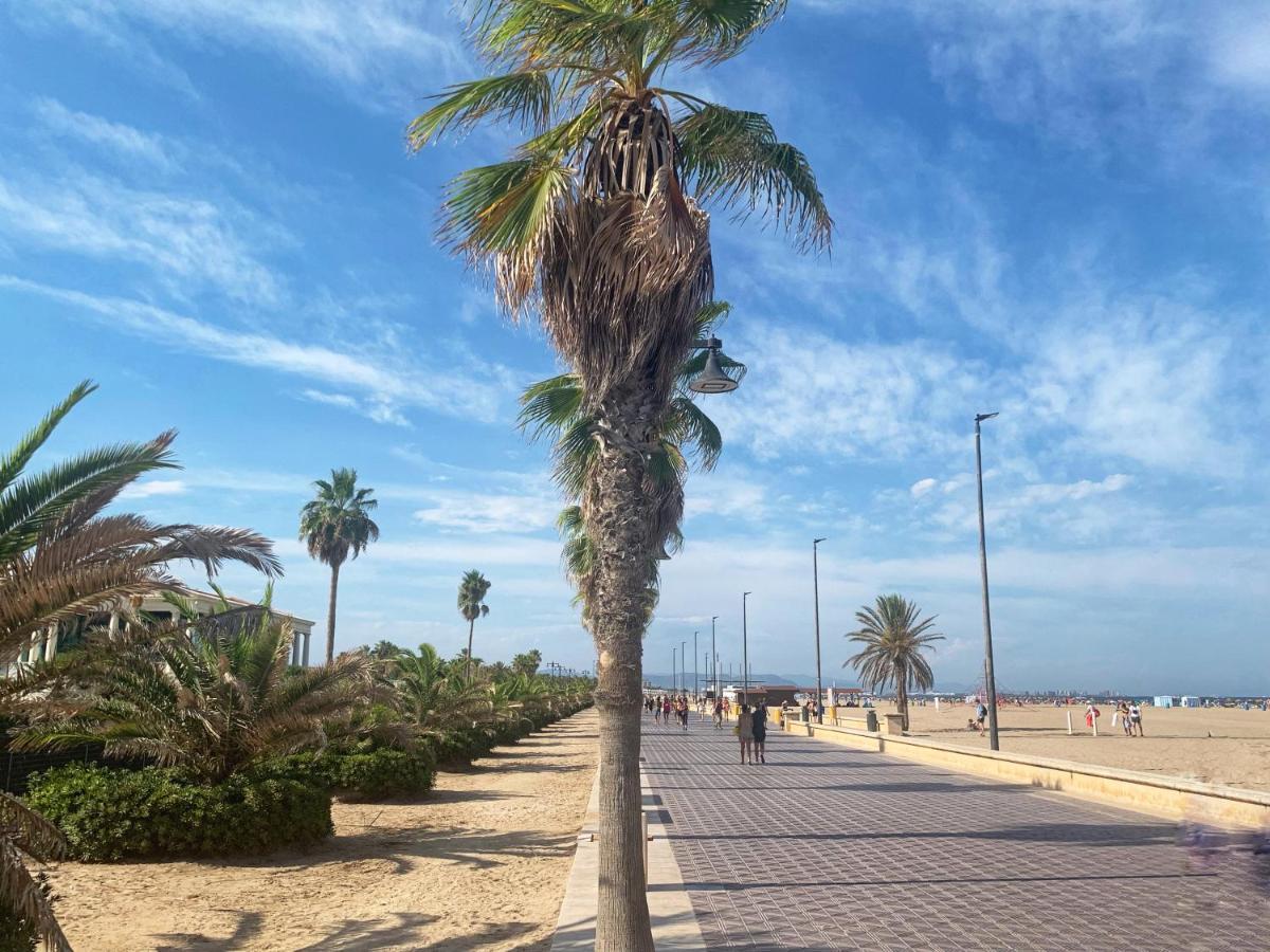 Espectacular Apartamento A 100Mt De La Playa Las Arenas Valenza Esterno foto